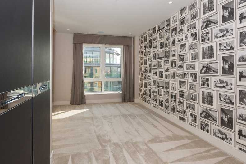 3 bedrooms apartments/flats to sale in Parr's Way, Hammersmith-image 6