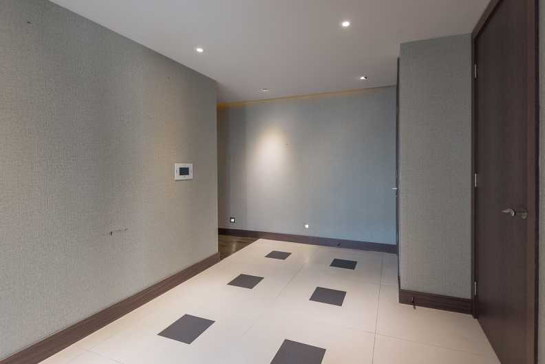 3 bedrooms apartments/flats to sale in Parr's Way, Hammersmith-image 16