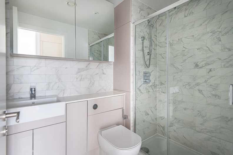 2 bedrooms apartments/flats to sale in Deacon Street, Elephant and Castle-image 5