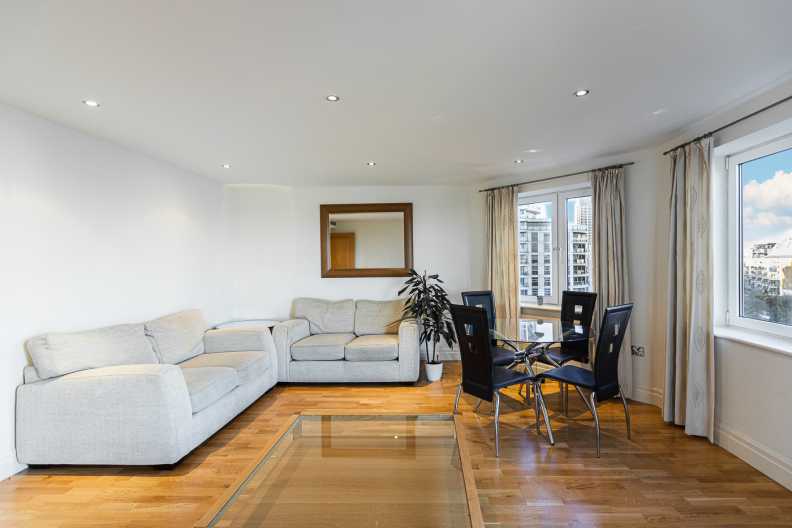 2 bedrooms apartments/flats to sale in The Boulevard, Imperial Wharf-image 16