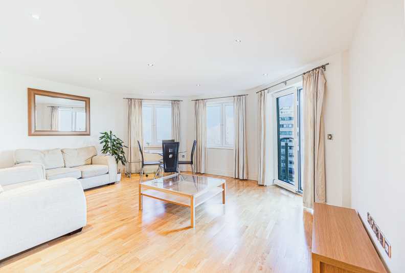2 bedrooms apartments/flats to sale in The Boulevard, Imperial Wharf-image 18