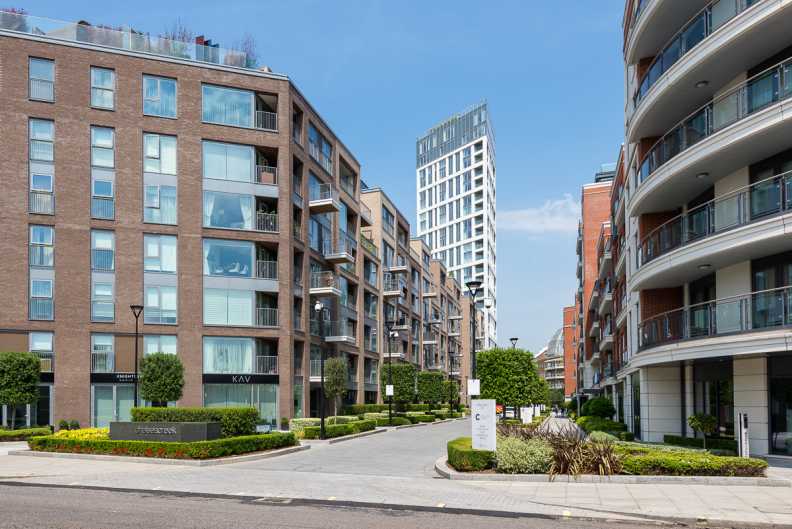 2 bedrooms apartments/flats to sale in Thurstan Street, Chelsea Creek, Fulham-image 23