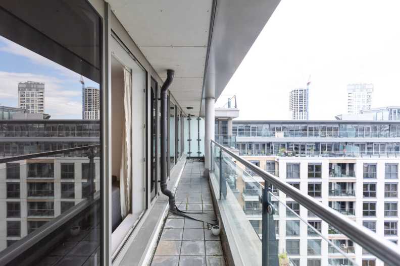 2 bedrooms apartments/flats to sale in Regency House, The Boulevard, Imperial Wharf-image 2
