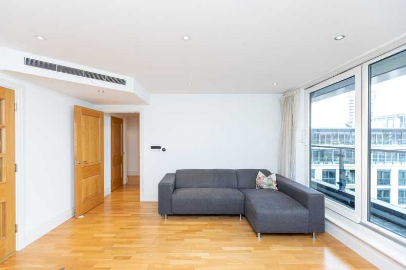 2 bedrooms apartments/flats to sale in Regency House, The Boulevard, Imperial Wharf-image 3
