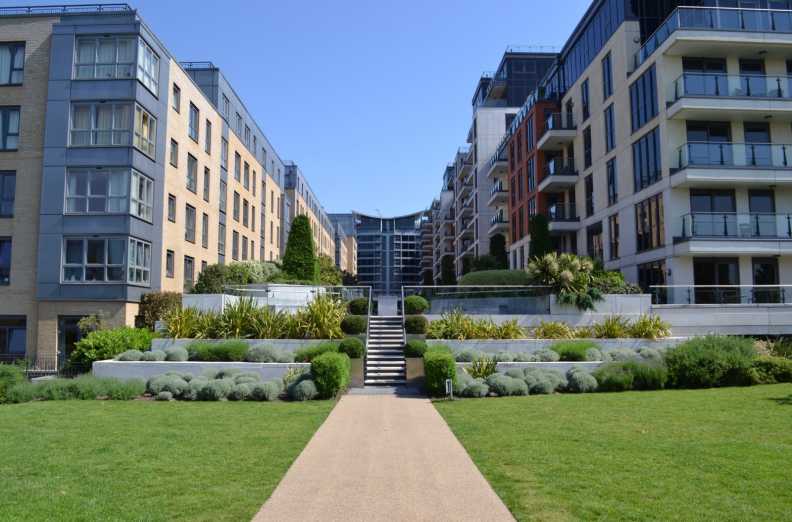 2 bedrooms apartments/flats to sale in The Boulevard, Imperial Wharf-image 9