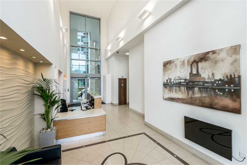 1 bedroom apartments/flats to sale in Bridges Court Road, Battersea-image 9