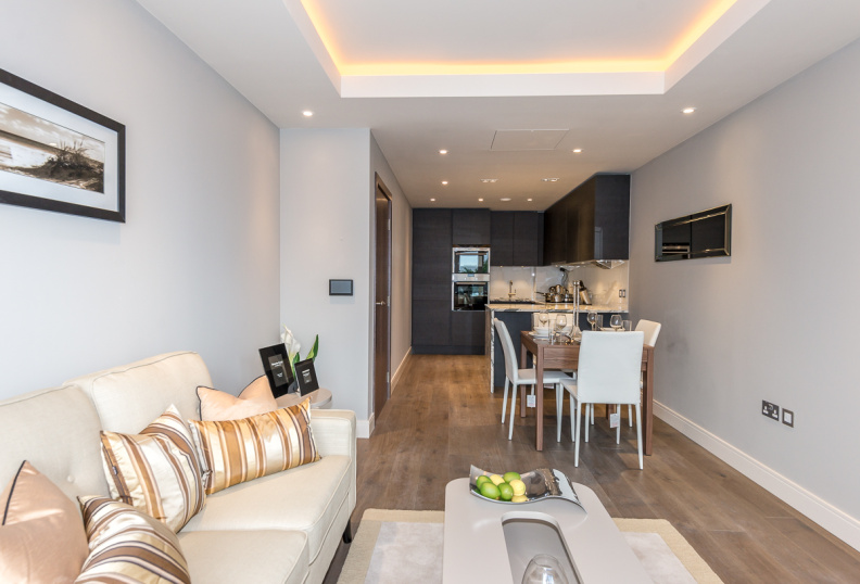 1 bedroom apartments/flats to sale in Parr's Way, Hammersmith-image 9