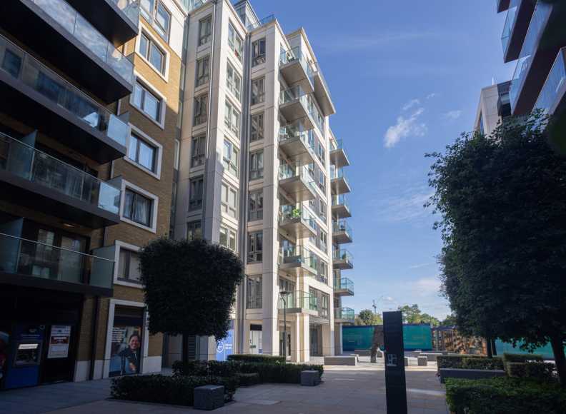 1 bedroom apartments/flats to sale in Parr's Way, Hammersmith-image 8