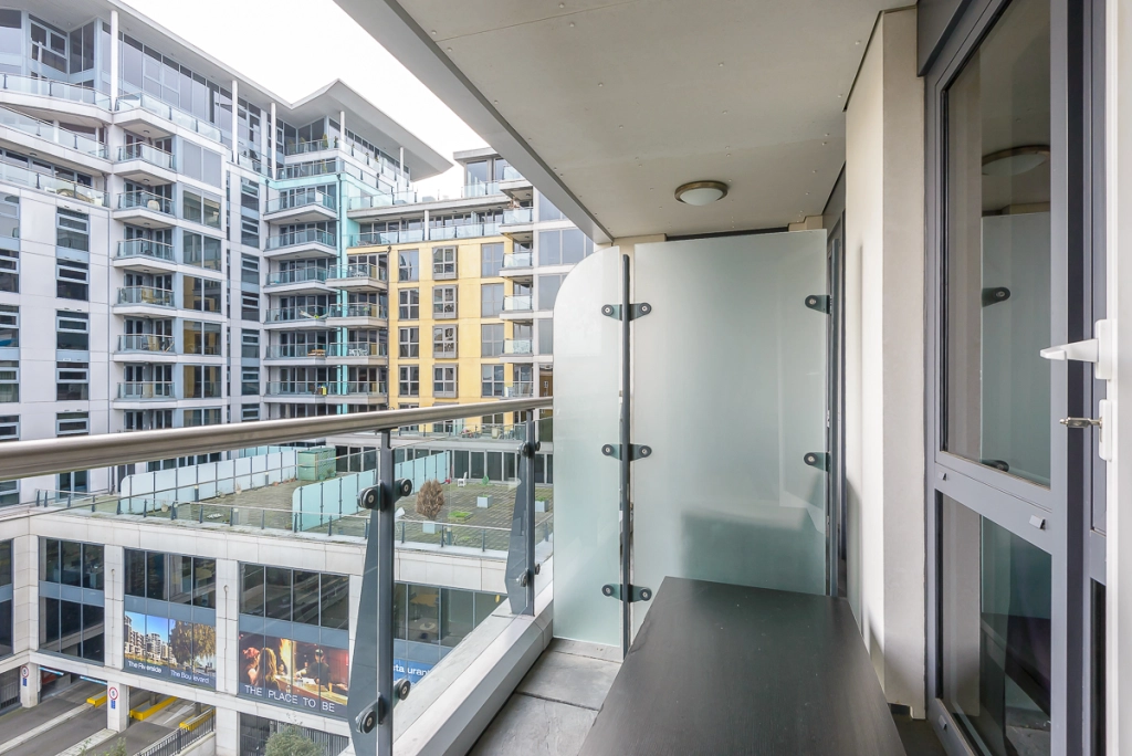 1 bedroom apartments/flats for sale in Townmead Road, Imperial Wharf - SW6 view 7