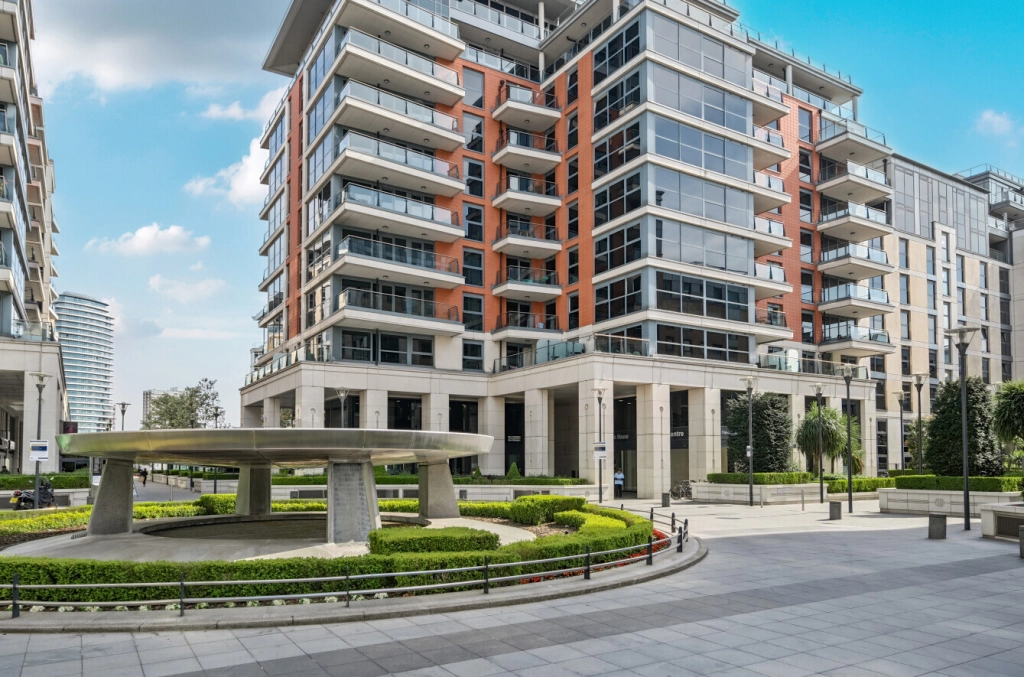 1 bedroom apartments/flats for sale in Townmead Road, Imperial Wharf - SW6 view 8