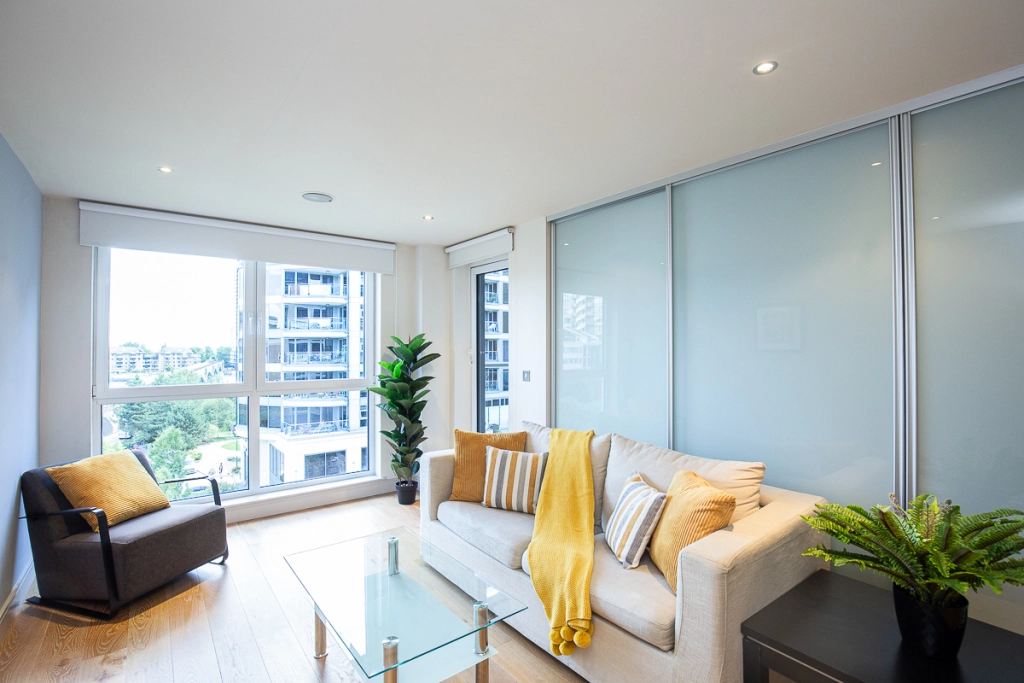 1 bedroom apartments/flats for sale in Townmead Road, Imperial Wharf - SW6 view 2