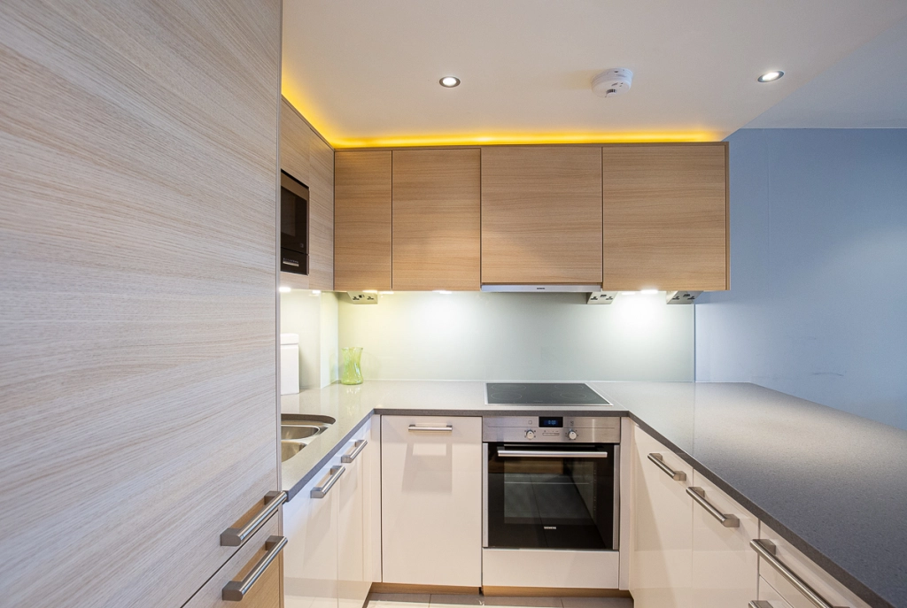 1 bedroom apartments/flats for sale in Townmead Road, Imperial Wharf - SW6 view 4