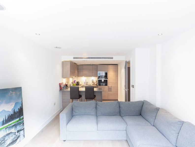 1 bedroom apartments/flats for sale in Park Street, Chelsea Creek, Fulham - SW6 view 9