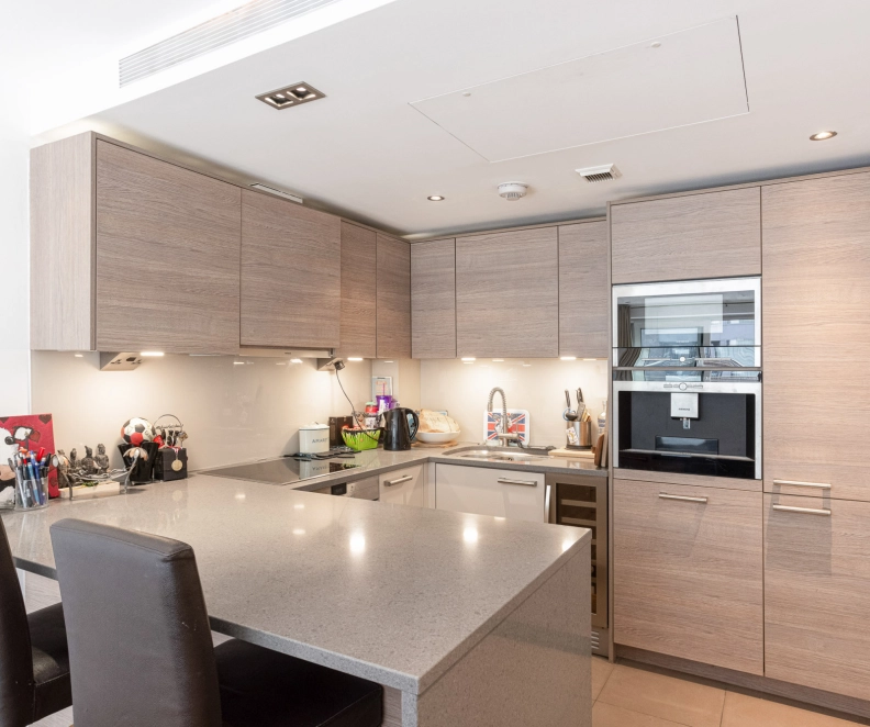 1 bedroom apartments/flats for sale in Park Street, Chelsea Creek, Fulham - SW6 view 10