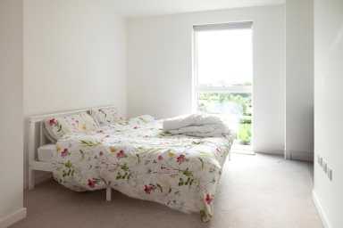 Lismore Boulevard, Colindale Gardens, Colindale - NW9 view 2