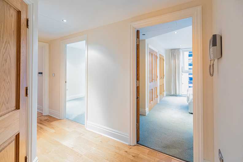 2 bedrooms apartments/flats to sale in Aspect Court, Imperial Wharf, Fulham-image 9