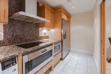 Aspect Court, Imperial Wharf, Fulham - SW6 view 13