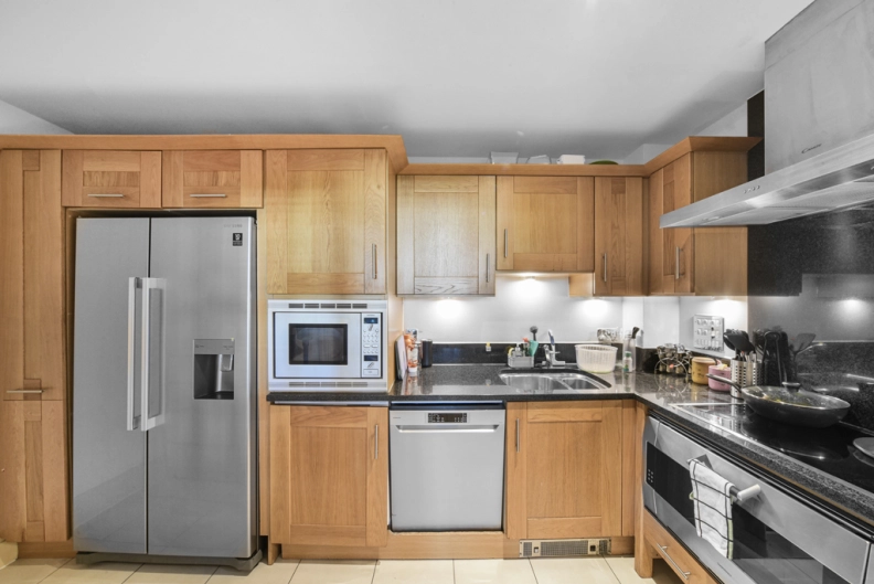2 bedrooms apartments/flats to sale in The Boulevard, Imperial Wharf-image 11