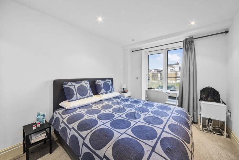 2 bedrooms apartments/flats to sale in The Boulevard, Imperial Wharf-image 4