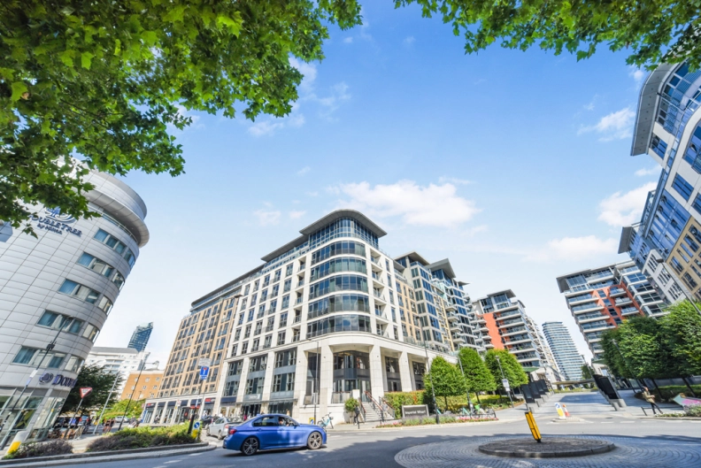 2 bedrooms apartments/flats to sale in The Boulevard, Imperial Wharf-image 1