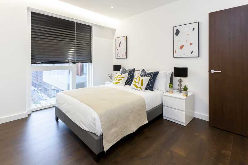 2 bedrooms apartments/flats for sale in Malthouse Road, Nine Elms - SW11 view 5