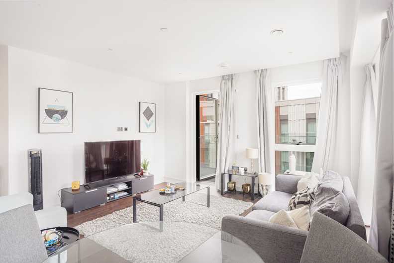 2 bedrooms apartments/flats to sale in Malthouse Road, Nine Elms-image 3