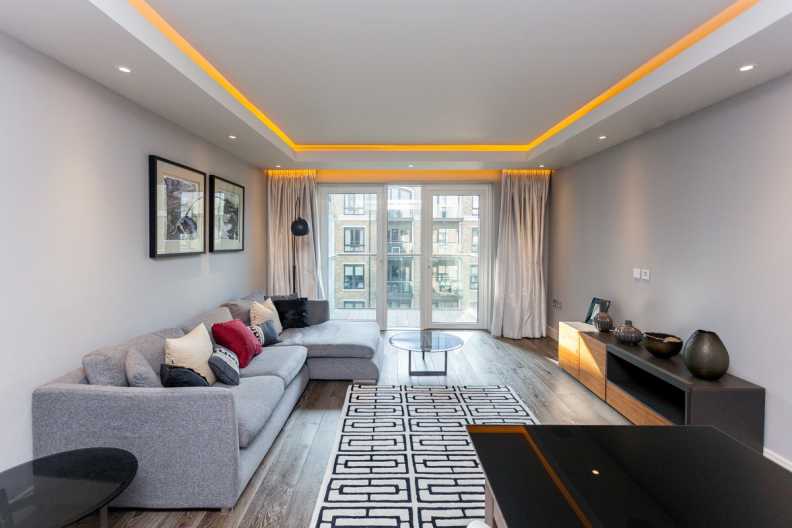 2 bedrooms apartments/flats to sale in Regatta Lane, Fulham Reach, Hammersmith-image 2