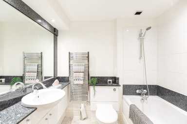 Harbour Reach, The Boulevard, Imperial Wharf - SW6 view 7