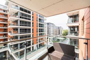Harbour Reach, The Boulevard, Imperial Wharf - SW6 view 9