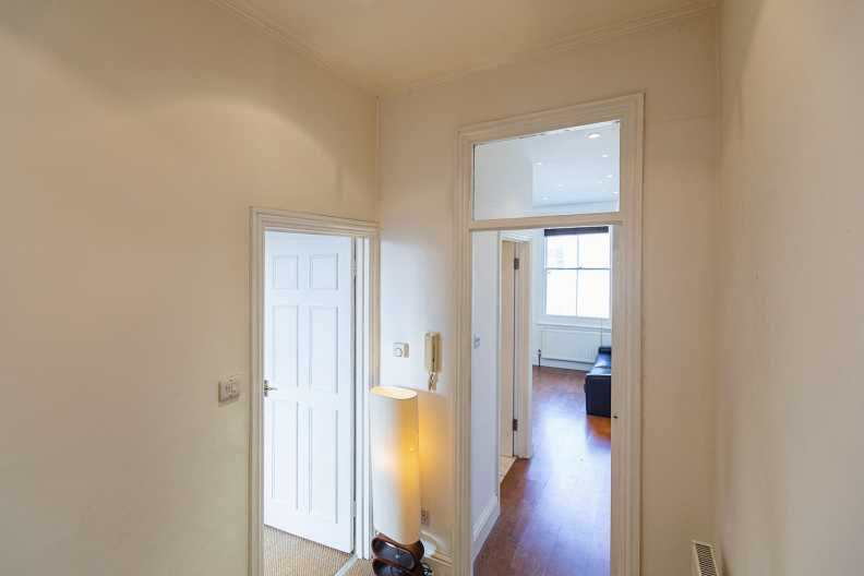 2 bedrooms apartments/flats to sale in Ifield Road, Chelsea, London-image 17