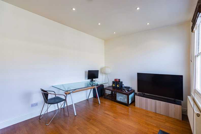 2 bedrooms apartments/flats to sale in Ifield Road, Chelsea, London-image 12