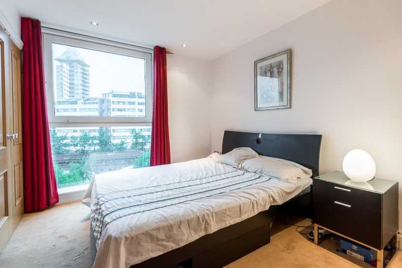 2 bedrooms apartments/flats to sale in The Boulevard, Imperial Wharf, Fulham-image 4