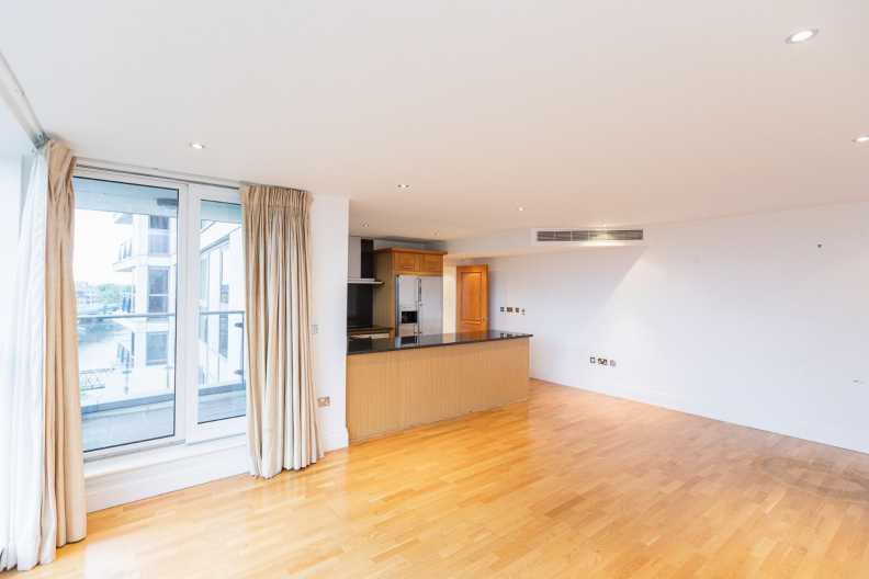2 bedrooms apartments/flats to sale in The Boulevard, Imperial Wharf, Fulham-image 12