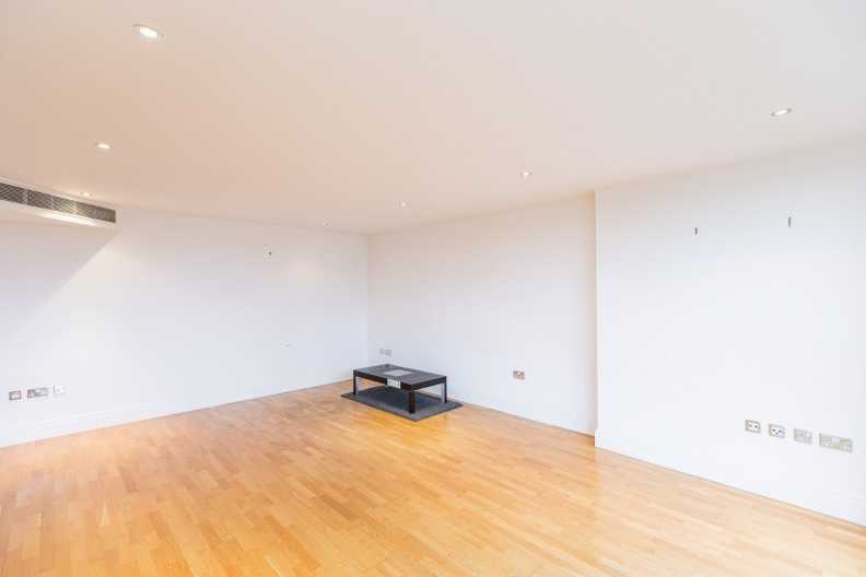 2 bedrooms apartments/flats to sale in The Boulevard, Imperial Wharf, Fulham-image 17