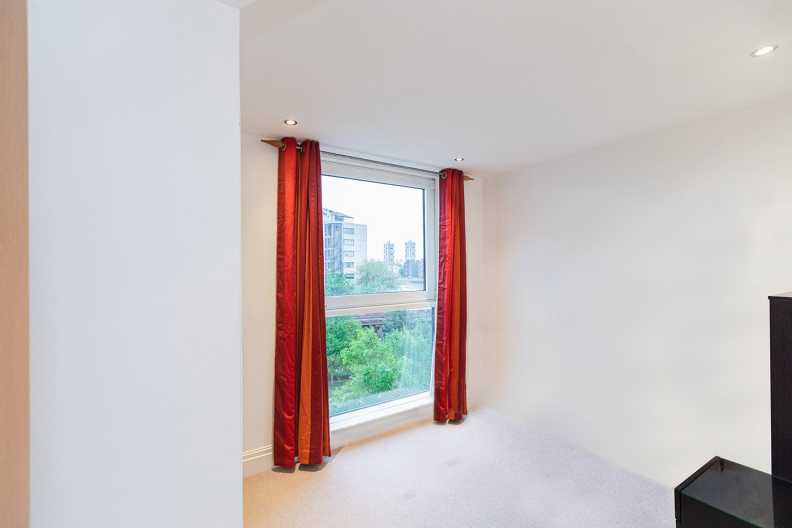 2 bedrooms apartments/flats to sale in The Boulevard, Imperial Wharf, Fulham-image 20