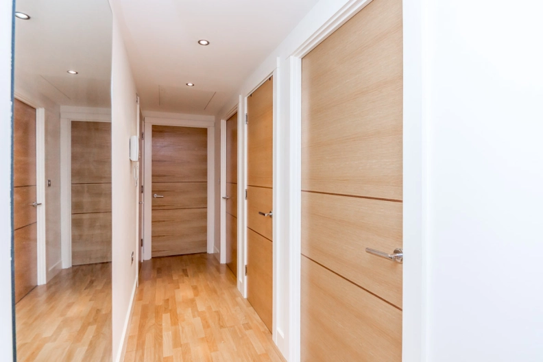 2 bedrooms apartments/flats to sale in The Boulevard, Fulham-image 14