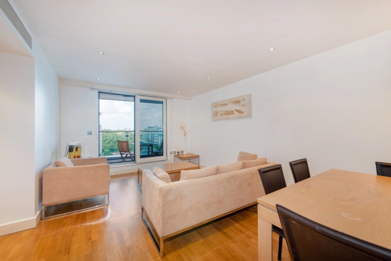 2 bedrooms apartments/flats to sale in The Boulevard, Fulham-image 9