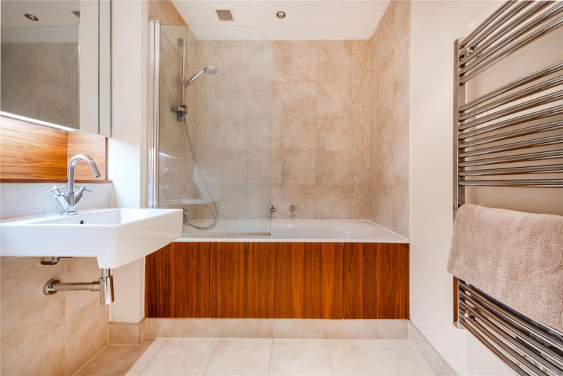 2 bedrooms apartments/flats to sale in The Boulevard, Fulham-image 6