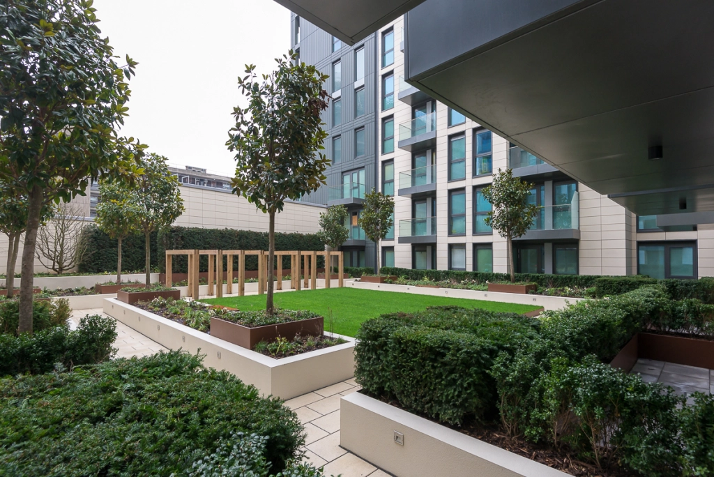 2 bedrooms apartments/flats for sale in Beadon Road, Hammersmith - W6 view 8