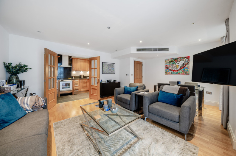 2 bedrooms apartments/flats to sale in The Boulevard, Imperial Wharf-image 13
