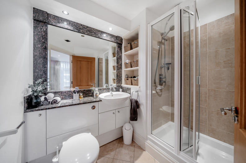2 bedrooms apartments/flats to sale in The Boulevard, Imperial Wharf-image 19