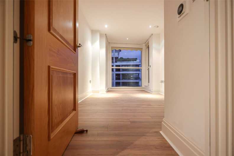 2 bedrooms apartments/flats to sale in Lensbury Avenue, Imperial Wharf-image 25