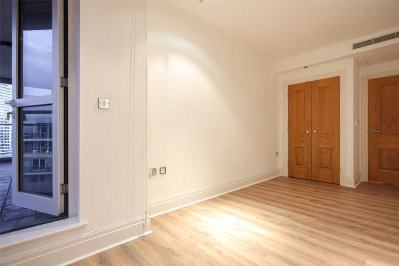 2 bedrooms apartments/flats to sale in Lensbury Avenue, Imperial Wharf-image 22