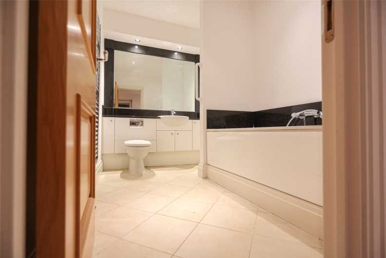 2 bedrooms apartments/flats to sale in Lensbury Avenue, Imperial Wharf-image 29