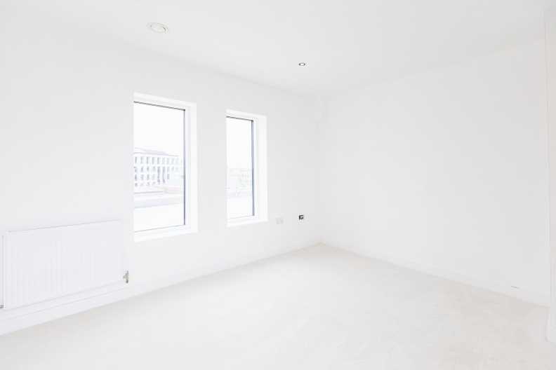 3 bedrooms apartments/flats to sale in Staines Road, Hounslow-image 32