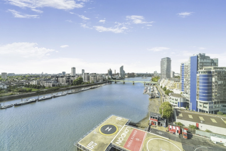 2 bedrooms apartments/flats for sale in Bridges Court Road, Battersea - SW11 view 15