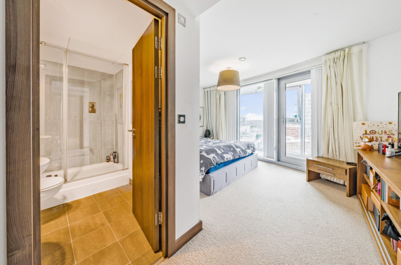 2 bedrooms apartments/flats to sale in Bridges Court Road, Battersea-image 13