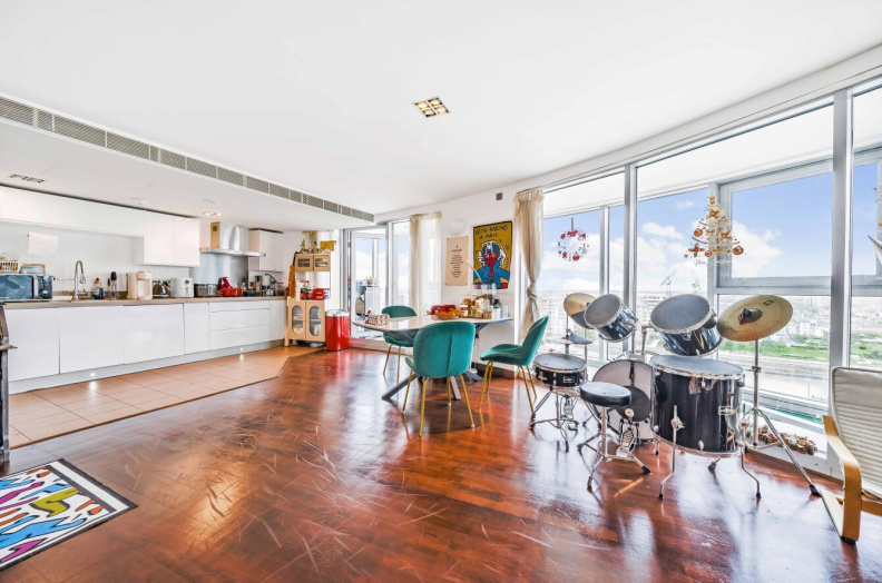 2 bedrooms apartments/flats to sale in Bridges Court Road, Battersea-image 11