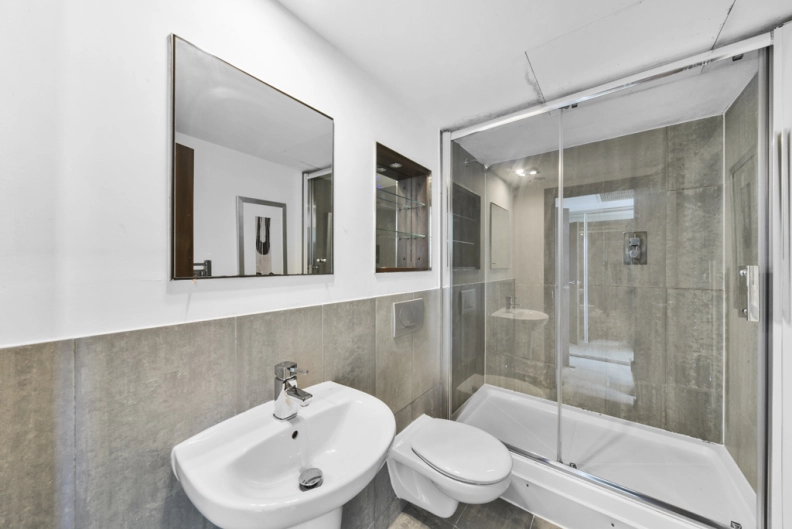 2 bedrooms apartments/flats to sale in Bridges Court Road, Battersea-image 14