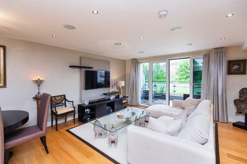 3 bedrooms apartments/flats to sale in Lensbury Avenue, Imperial Wharf-image 20